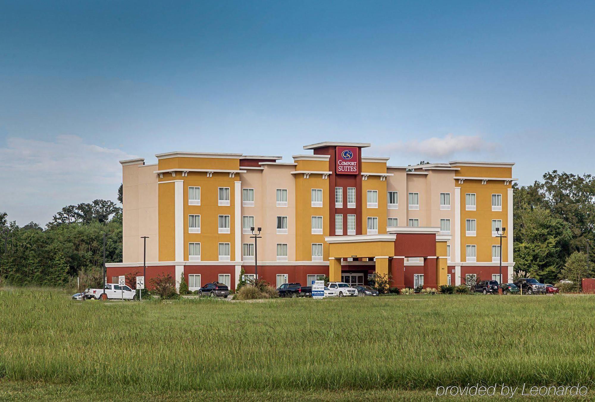 Comfort Suites Near Tanger Outlet Mall Ґонзалес Екстер'єр фото
